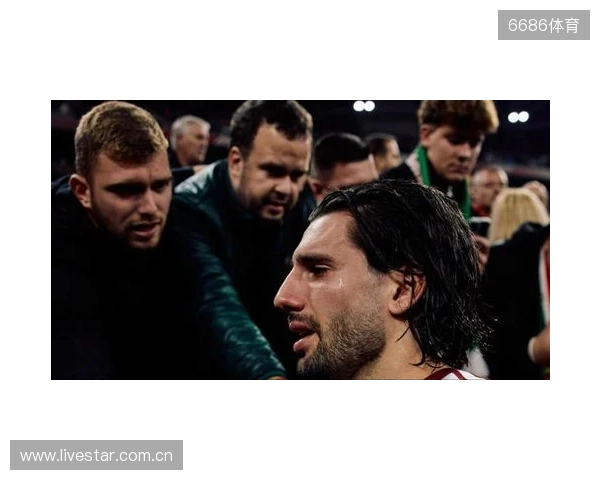 从天堂到地狱，索博在2-1领先后疯狂庆祝，被绝杀后伤心落泪