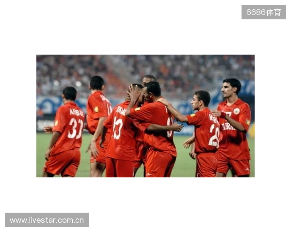 亚预赛出线关键战！中国香港vs新加坡首发：安永佳、陈晋一领衔